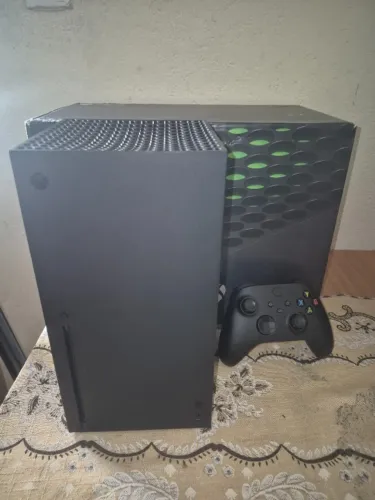 Xbox Series X Seminovo +4 jogos