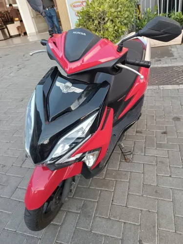 Honda elite 125 