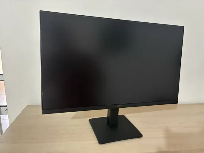 Monitor Samsung Essential S3 24" 100hz, Full HD, IPS (Seminovo)
