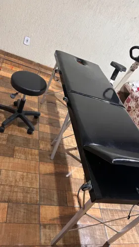 Maca preta dobrável com mocho