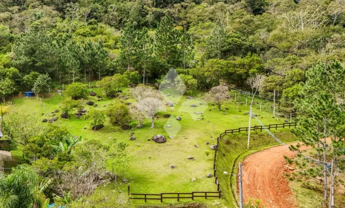 Terreno com 1.164,61m² no Macacú em Garopaba/SC