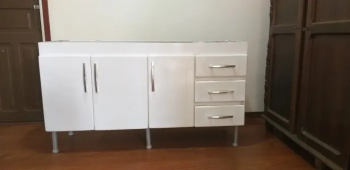 GABINETE DE AÇO 1M 50cm