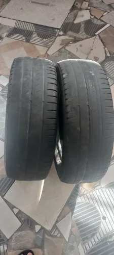 PNEUS 195 65 15. PIRELLI.