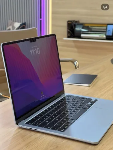 Macbook air m4 silver impecável 16gb ram 512gb armazenamento