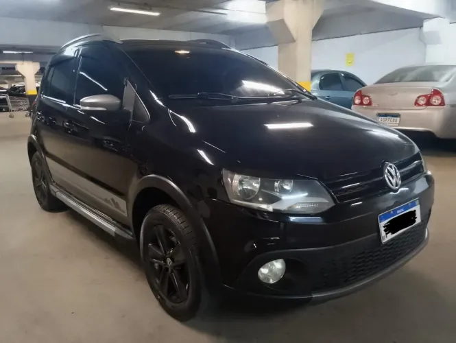 Volkswagen Crossfox 1.6 MI Total Flex 8V 5P 2012