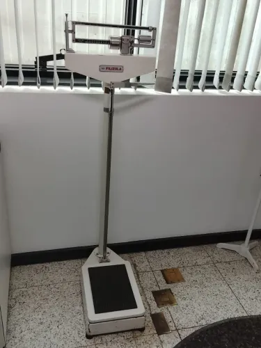 Balança mecânica capacidade 150 kg