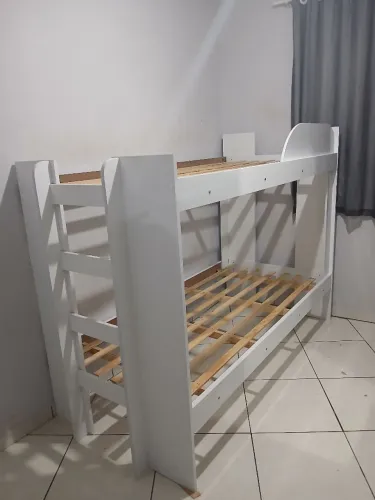 Vende- se beliche pouco usada
