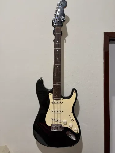 GUITARRA EAGLE STRATOCASTER