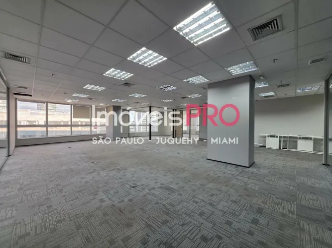 Localização estratégica no coração do Itaim, imagem corporativa forte de alto padrão
