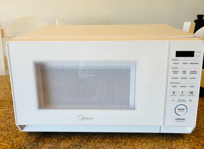 Microondas Midea 20 litros