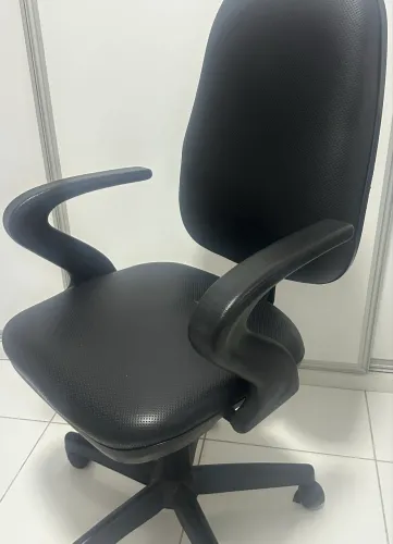 Cadeira escritório presidente muito confortável