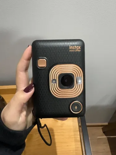 Camera LiPlay