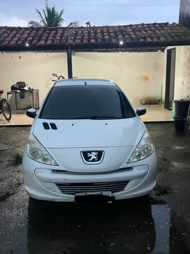 Peugeot 207 XR 1.4 Flex 8V 5P 2012