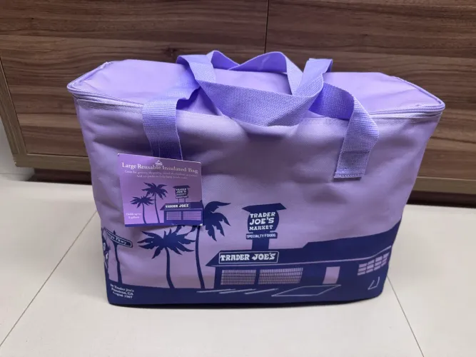 Bolsa térmica nova Trader Joes- Último lançamento- junho 2026