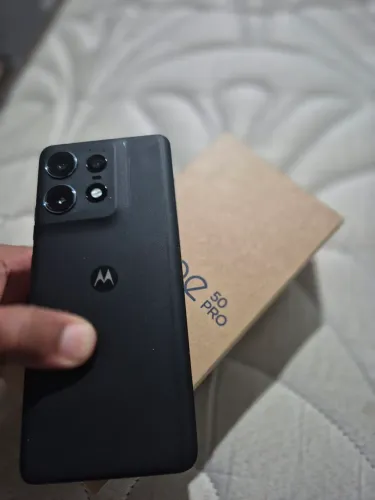 Moto edge 50 pro