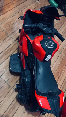 Moto eletrica infantil