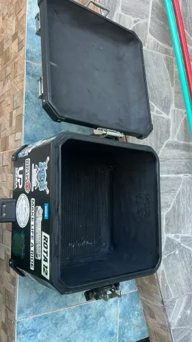 Vendo Baú Guará