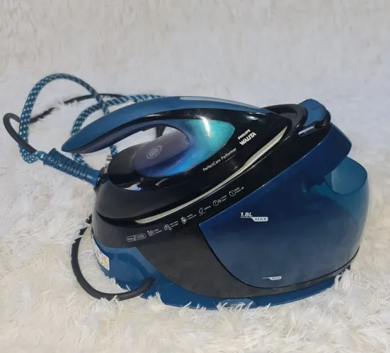 Estação  Walita PerfectCare Performer (110V) por apenas 750,00