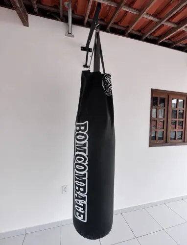 Saco De Pancada 160cm Profissional Bomcombate + Suporte Parede