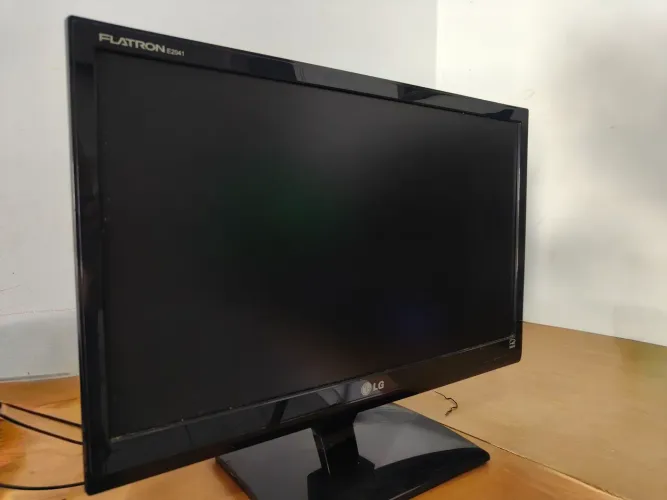Monitor LG 20 polegadas