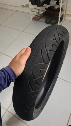 Pneu Pirelli sport demon 110/70-17 meia vida