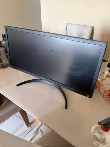Monitor LG 27?