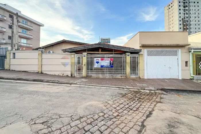 CASA A VENDA VILA LUCY - CENTRO SOROCABA 555M2