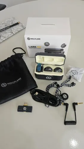 2 Microfones Lapela Sem Fio Hollyland Lark M2 , Compatível com Android, IPhone e Cameras