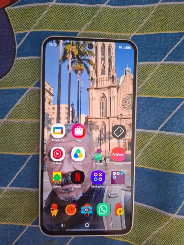 Galaxy a 36 5g com 6 gb de ram e 128 de memória