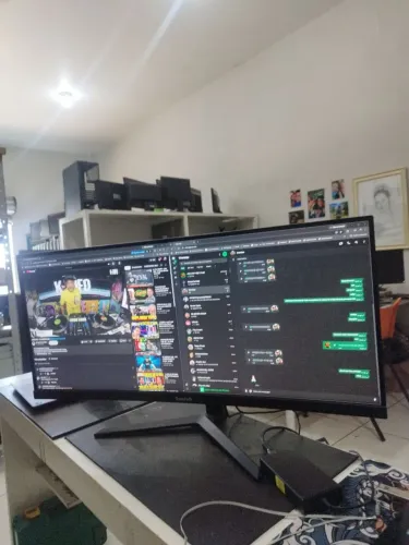Monitor gamer 34 curvo 165hz QHD 3440/1440