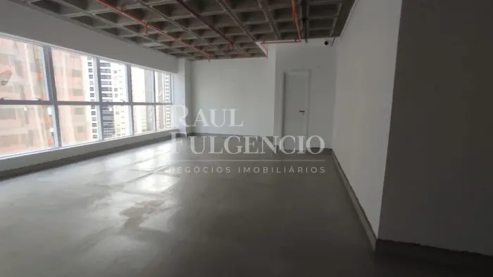 Sala para locação na Gleba Palhano em Londrina