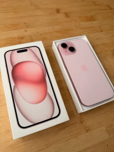 IPhone 15 rosa