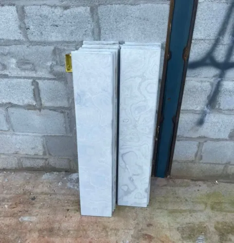 Borda de piscina atermica