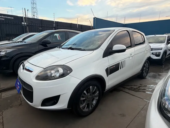 Fiat Palio Sporting 1.6 Flex 16V 5P 2015