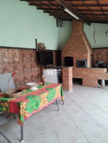 Casa em boa localização, proximo ao Hospital Regional de Betim.