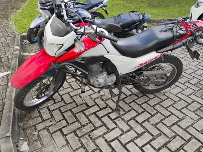 Bross 160 muito nova