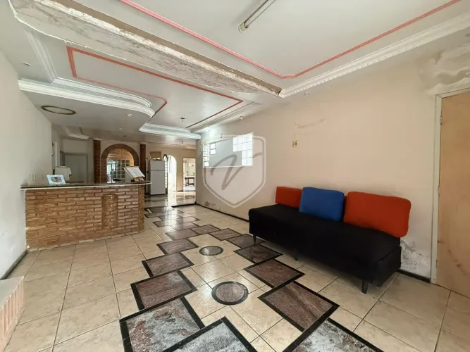 CASA À VENDA NO JARAGUÁ EXCELENTE PARA USO RESIDENCIAL OU COMERCIAL - Maceió - AL