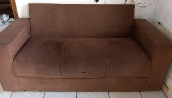 Sofá usado R$ 100