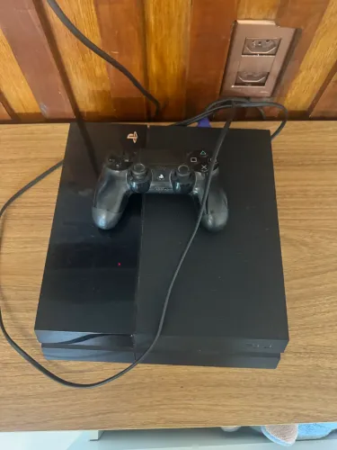 PlayStation 4 1 controle - 500gb