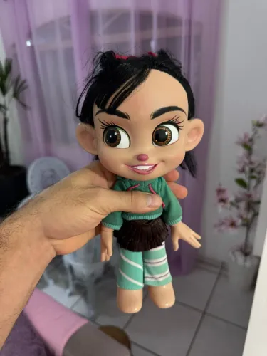 Boneca Vanellope Disney detona Ralph