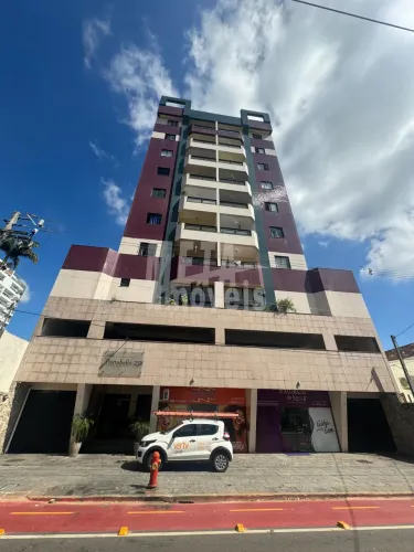 Kitnet com 1 dormitório para alugar, 27 m² por R$ 982,00/mês - Centro - Campos dos Goytaca