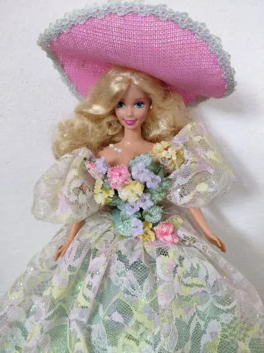 Barbie Collector Spring Bouquet da Mattel
