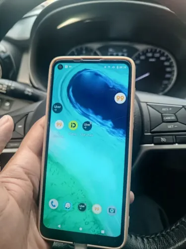 Moto g8