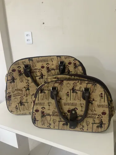 Conjunto de bolsa para viagem