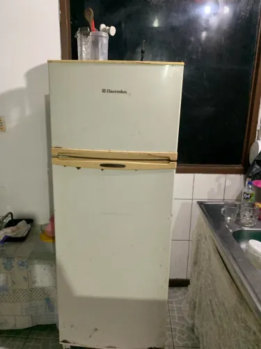 Geladeira usada