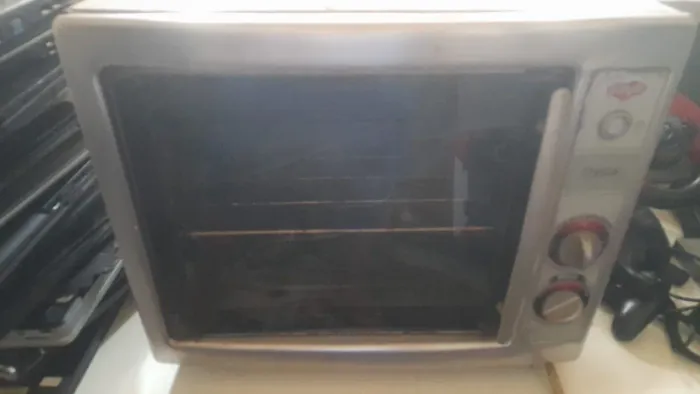 Forno elétrico Layr Crystal Com Defeito NO ESTADO SEM GARANTIA