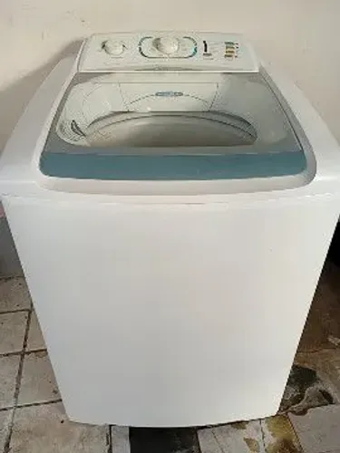 Máquina de lavar roupa Brastemp 15k está perfeita
