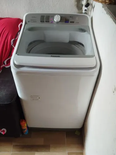 Máquina de lavar Panasonic 14 kg 