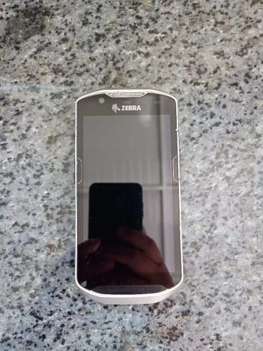 Vendo Coletor De Dados Scanner Zebra Tc57 Android 4GB 32gb Full, só tenho o aparelho. Leia