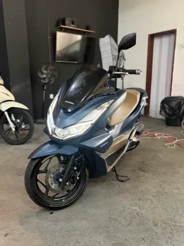 Honda Pcx 2023 pouco rodada